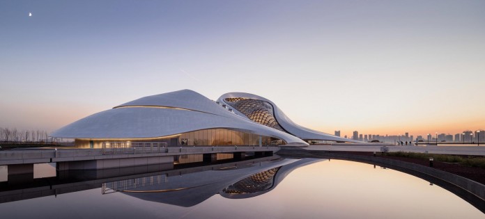 Harbin-Cultural-Center-by-MAD-Architects-22