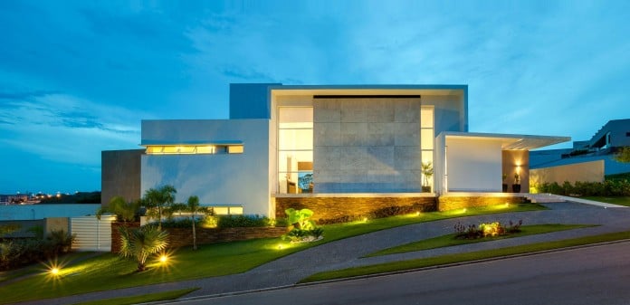 House-Araguaia-OM-by-Dayala-+-Rafael-Estúdio-de-Arquitetura-12