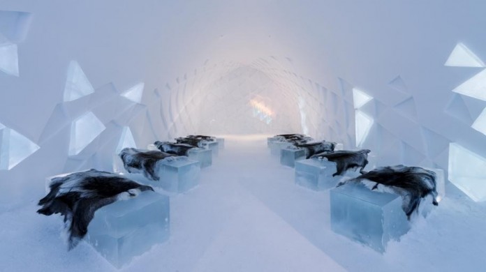 Ice Hotel: the world’s first and largest hotel built of snow and ice-08