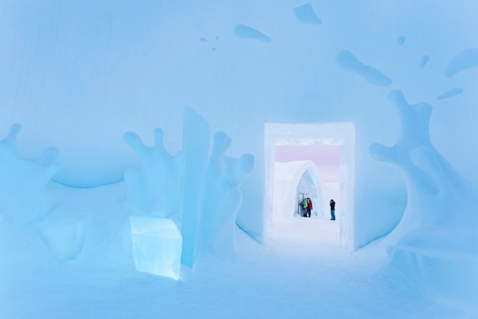 Ice Hotel: the world’s first and largest hotel built of snow and ice-10
