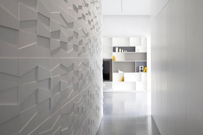 Layers-of-White-by-Pitsou-Kedem-Architects-09