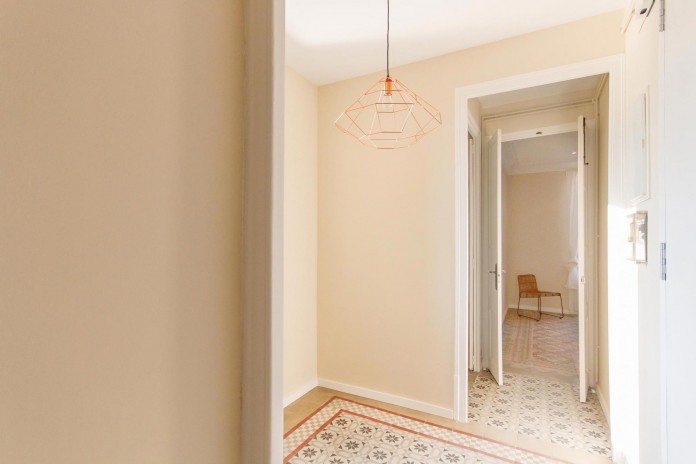 Charming-apartment-in-the-Gracia-district-in-Barcelona-by-Piedra-Papel-Tijera-Interiorismo-20