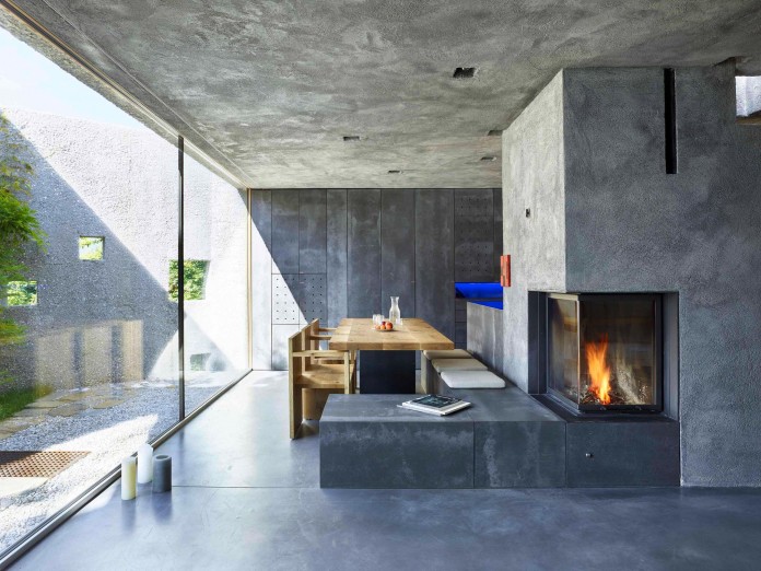 Concrete-House-in-Caviano-near-Lake-Maggiore-by-Wespi-de-Meuron-Romeo-architects-10