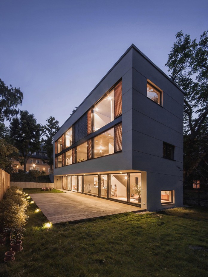 House-M-in-Wilmersdorf,-Berlin-by-Peter-Ruge-Architekten-12