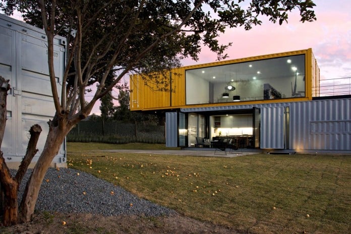 Huiini-House-made-of-four-shipping-containers,-located-in-the-Primavera-forest-by-S+-Diseno-16