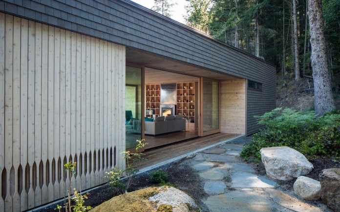 Lone-Madrone-Forrest-Retreat-by-Heliotrope-Architects-08