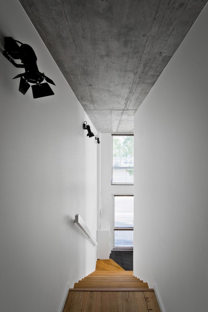 Modern-Scandinavian-loft-interior-of-Loft-Town-by-InArch-31