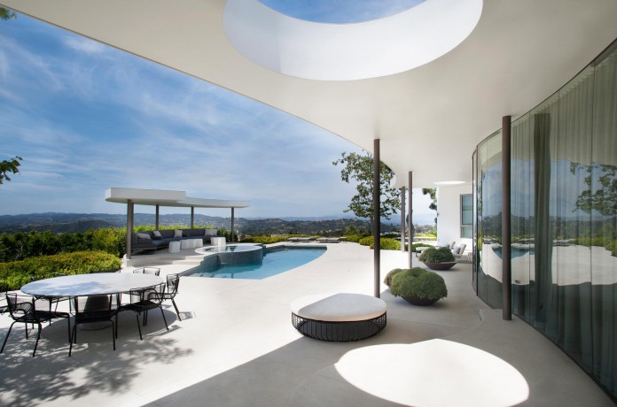 Trousdale-Estates-Contemporary-Home-in-Beverly-Hills-by-Dennis-Gibbens-Architects-03