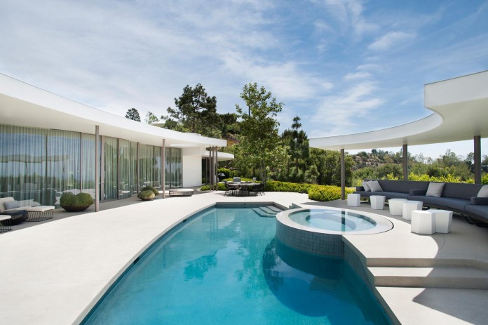 Trousdale-Estates-Contemporary-Home-in-Beverly-Hills-by-Dennis-Gibbens-Architects-06
