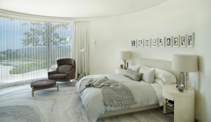 Trousdale-Estates-Contemporary-Home-in-Beverly-Hills-by-Dennis-Gibbens-Architects-13