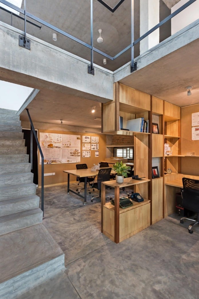 Architects-Home-and-Office-in-Bangalore-by-BetweenSpaces-05