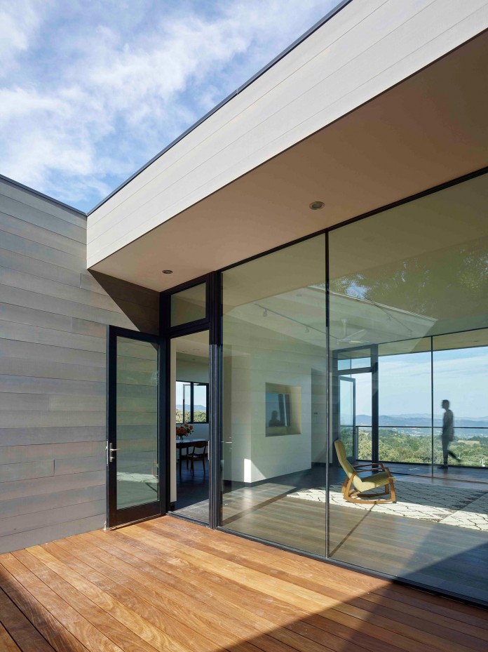 Box-on-the-Rock-Residence-by-Schwartz-and-Architecture-14
