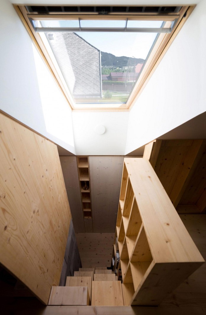 DomT-Wooden-Home-by-Martin-Boles-Architect-21