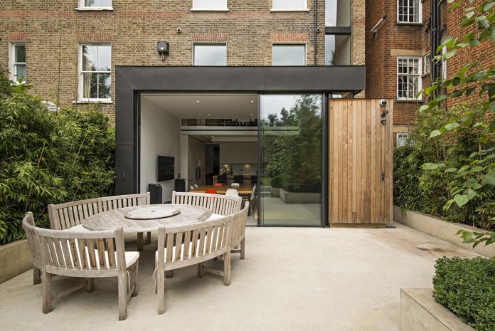 House-of-Books-Residence-in-London-by-SHH-Architects-02
