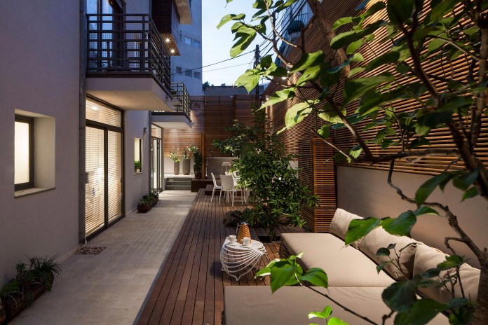 Modern-Garden-Apartment-in-Tel-Aviv-by-BLV-Design-Architecture-18