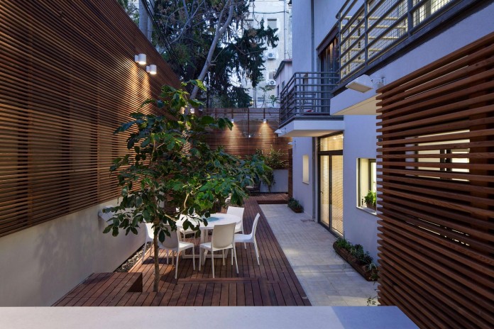 Modern-Garden-Apartment-in-Tel-Aviv-by-BLV-Design-Architecture-19