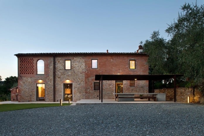 Renovation-of-a-19th-century-old-country-house-in-Lucca-by-MIDE-architetti-20