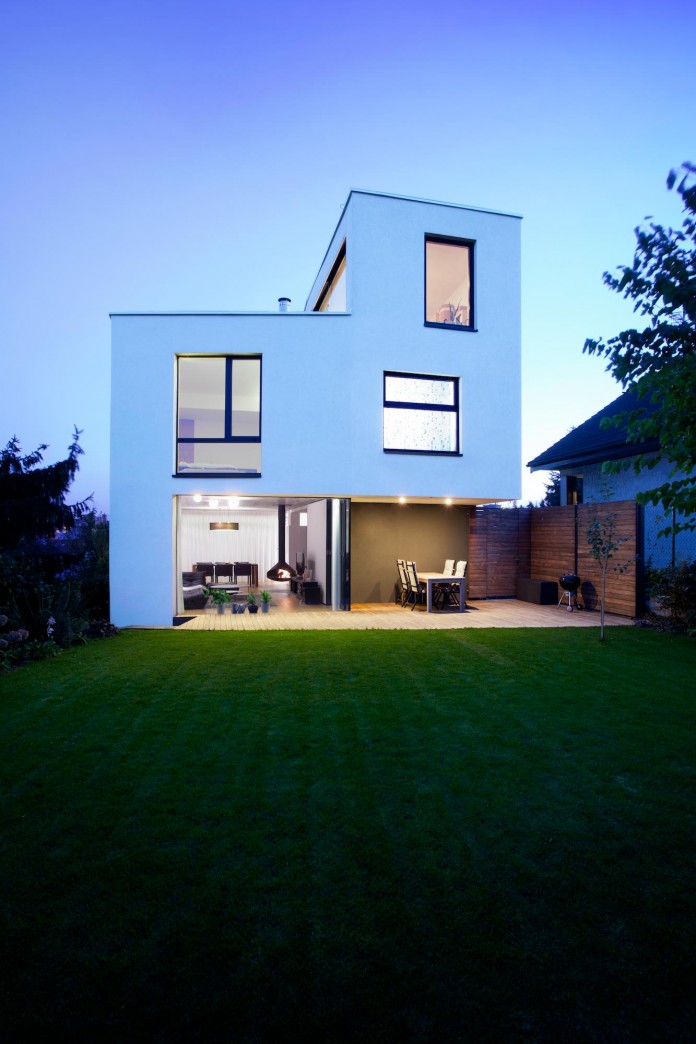 double-view-house-by-architekti-sebo-lichy-06