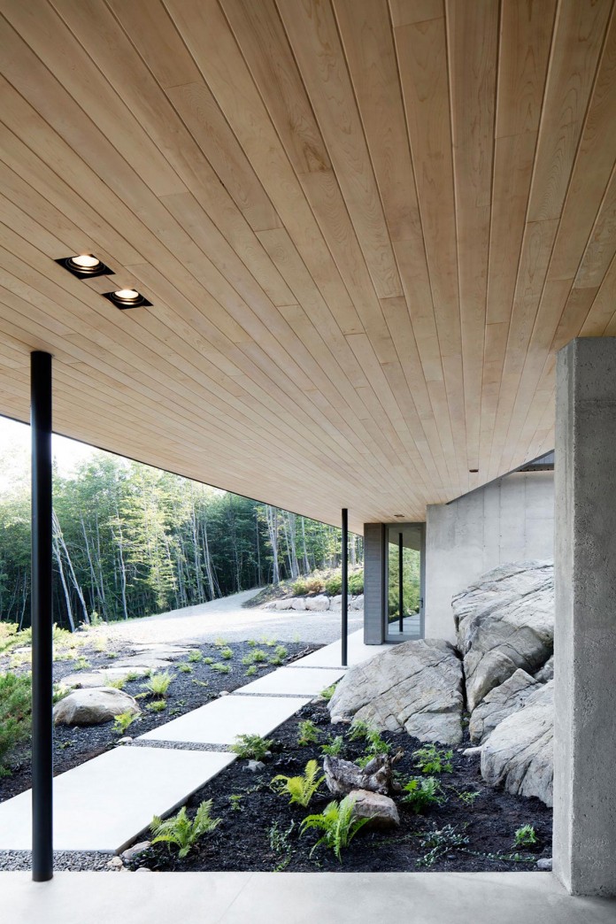into-the-woods-la-heronniere-residence-in-wentworth-by-alain-carle-architecte-09