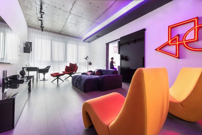 Neon-Grunwald-Apartment-in-Moscow-by-Geometrix-Design-08