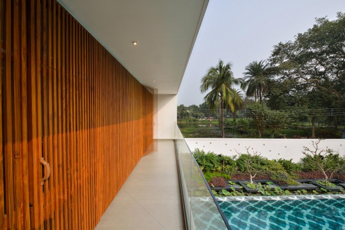 Pool-House-Set-amidst-lush-greens-of-rural-Bengal-by-Abin-Design-Studio-09