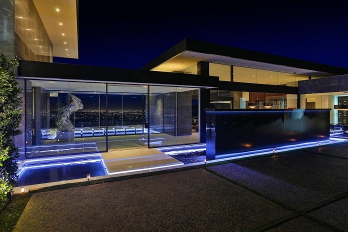 stradella-ultramodern-masterpiece-home-hollywood-hills-designed-paul-mcclean-23