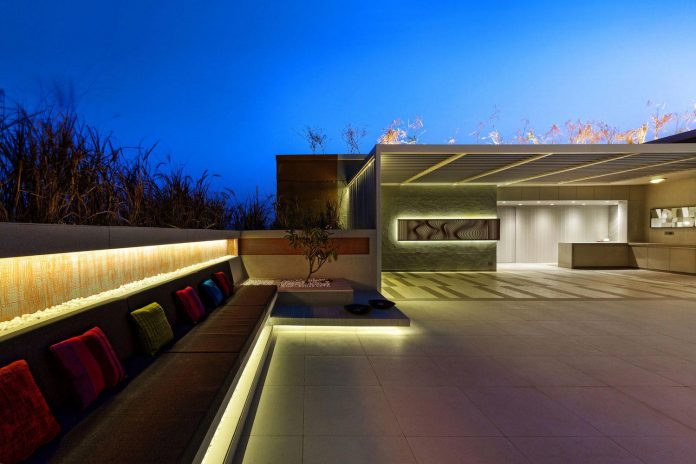 apical-reform-design-futuristic-1102-penthouse-ahmedabad-india-12
