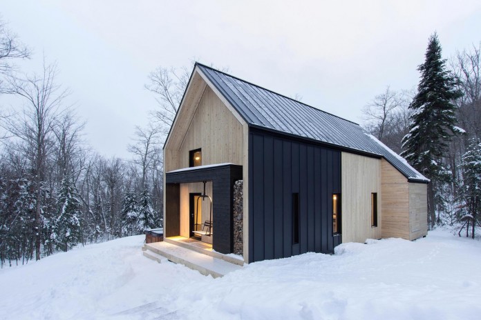cargo-architecture-design-villa-boreale-charming-contemporary-residence-located-charlevoix-03