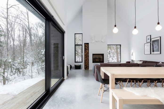 cargo-architecture-design-villa-boreale-charming-contemporary-residence-located-charlevoix-05