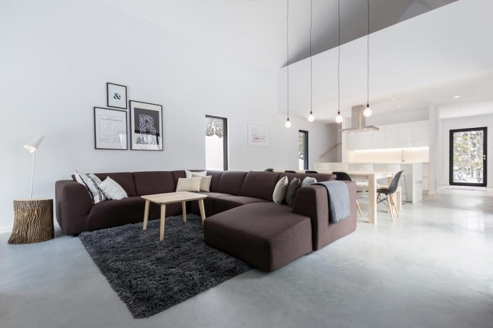 cargo-architecture-design-villa-boreale-charming-contemporary-residence-located-charlevoix-07
