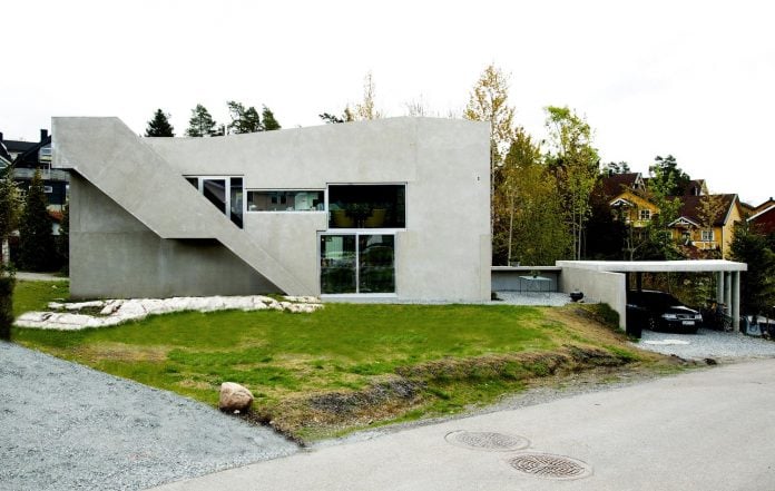 lie-oyen-arkitekter-design-tussefaret-villa-little-home-made-puzzle-prefabricated-concrete-elements-01