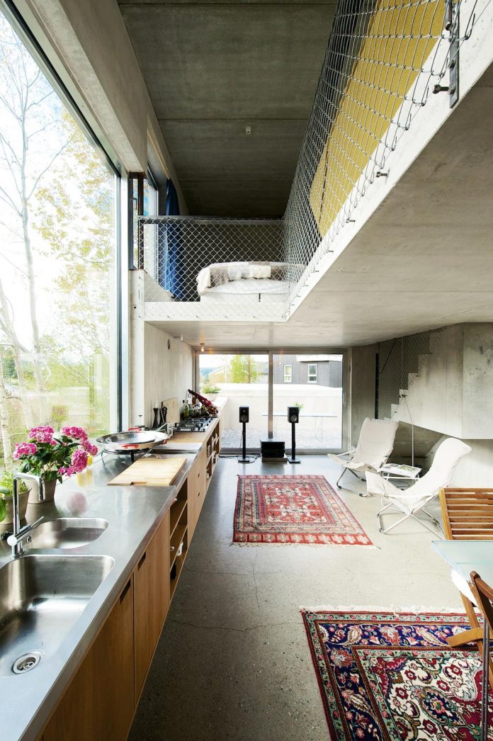 lie-oyen-arkitekter-design-tussefaret-villa-little-home-made-puzzle-prefabricated-concrete-elements-09