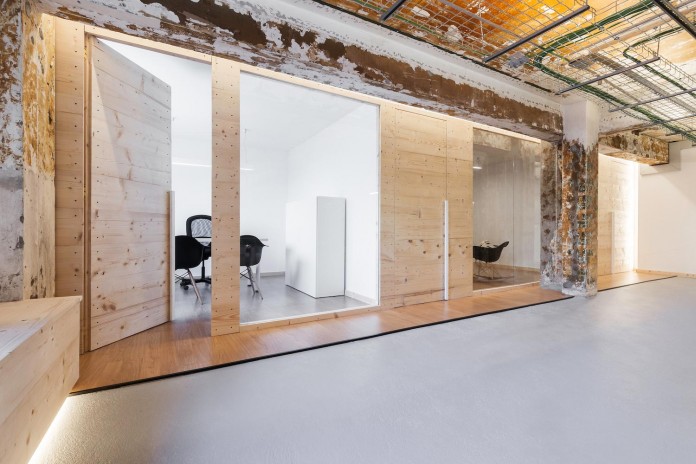 nan-arquitectos-redesign-iconweb-offices-old-billiard-contemporary-open-office-concept-09