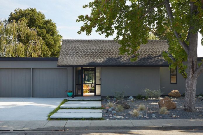 renewed-classic-eichler-sunnyvale-california-klopf-architecture-02