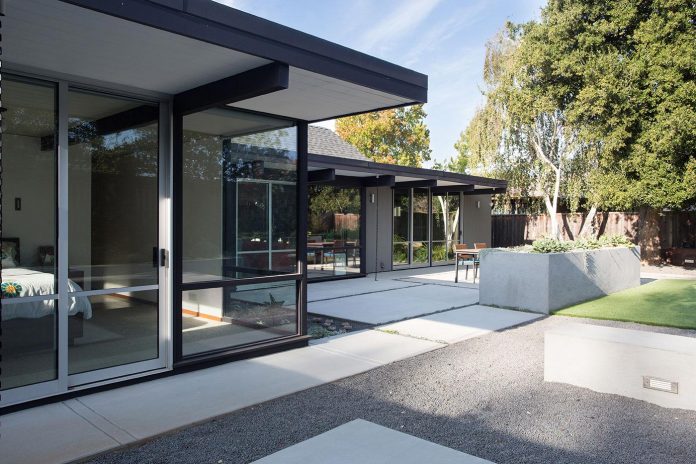 renewed-classic-eichler-sunnyvale-california-klopf-architecture-11