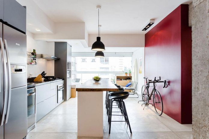 small-chic-alves-apartment-designed-rsrg-arquitetos-sao-paulo-brazil-27