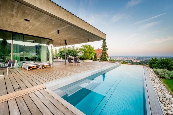spectacular-views-linz-e-villa-designed-caramel-architekten-02
