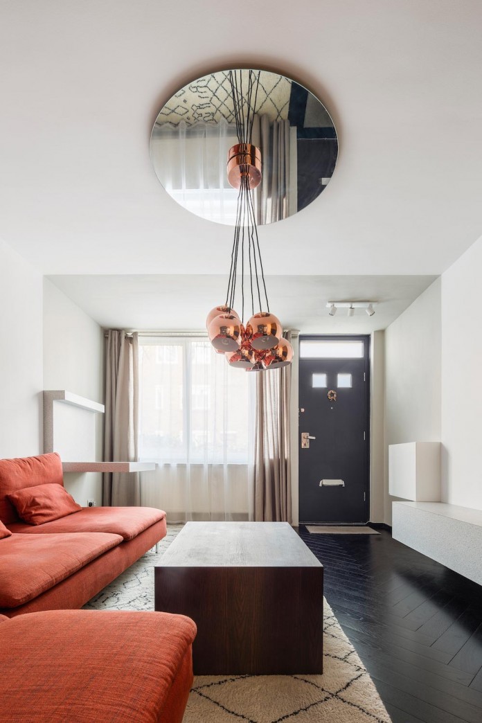 studio-alexander-fehre-design-apartment-filippo-colourful-484-square-foot-home-city-london-08