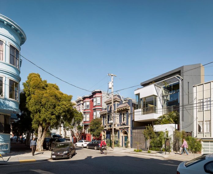 albion-street-townhouse-located-san-francisco-kennerly-architecture-planning-01
