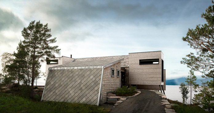cabin-straumsnes-traditional-yet-modern-shelter-flat-gabled-roof-rever-drage-architects-09