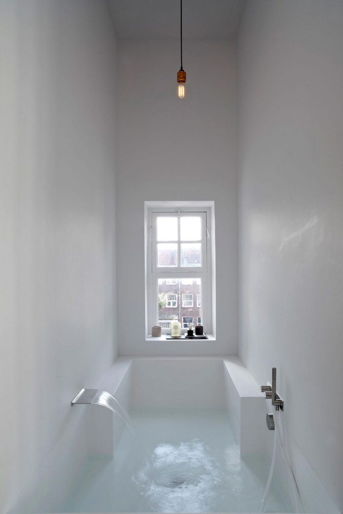 charming-canal-house-designed-witteveen-architects-amsterdam-netherlands-24