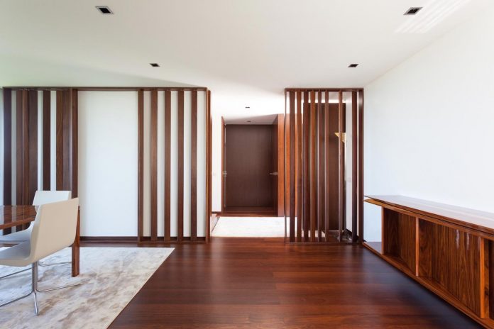 contemporary-two-story-house-s-felix-da-marinha-portugal-designed-nelson-resende-10