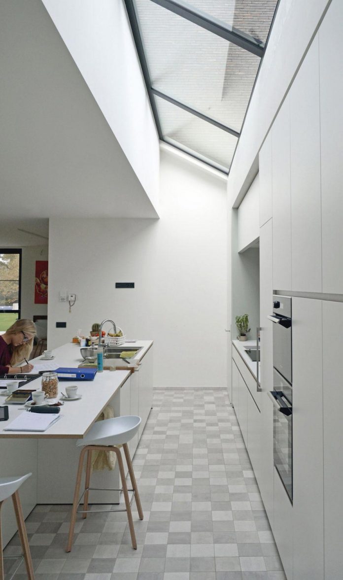 fc-kiekens-home-aalter-belgium-architektuurburo-dirk-hulpia-19