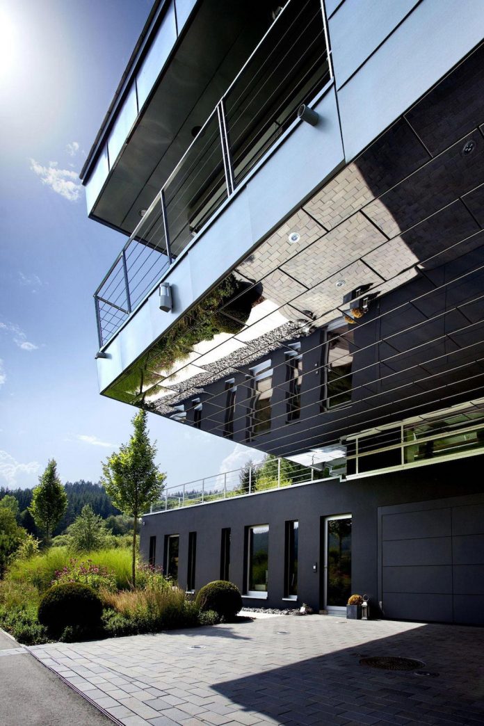 high-tech-modern-villa-engineer-designed-eppler-buhler-05