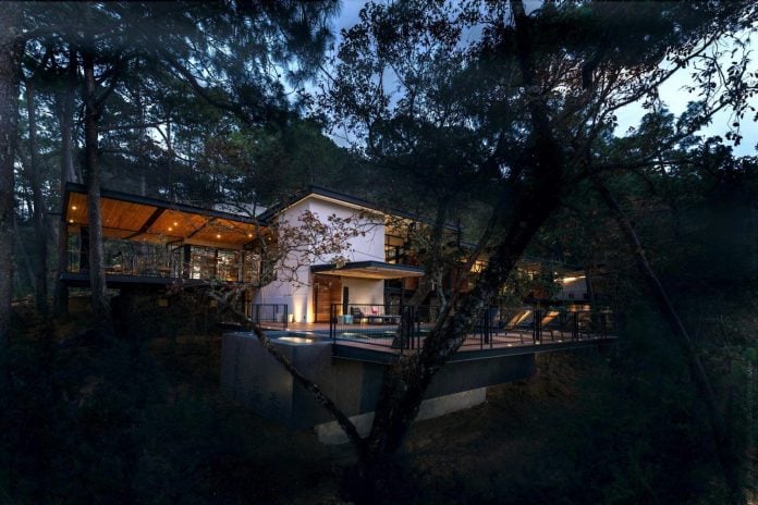 irekua-anatani-house-located-valle-de-bravo-mexico-designed-broissin-16
