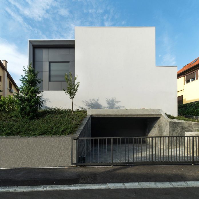 middle-sized-family-house-narrow-street-z-center-zagreb-dva-arhitekta-02