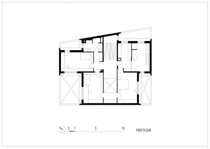 middle-sized-family-house-narrow-street-z-center-zagreb-dva-arhitekta-13