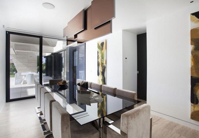 modern-s-v-house-located-seville-spain-cero-41
