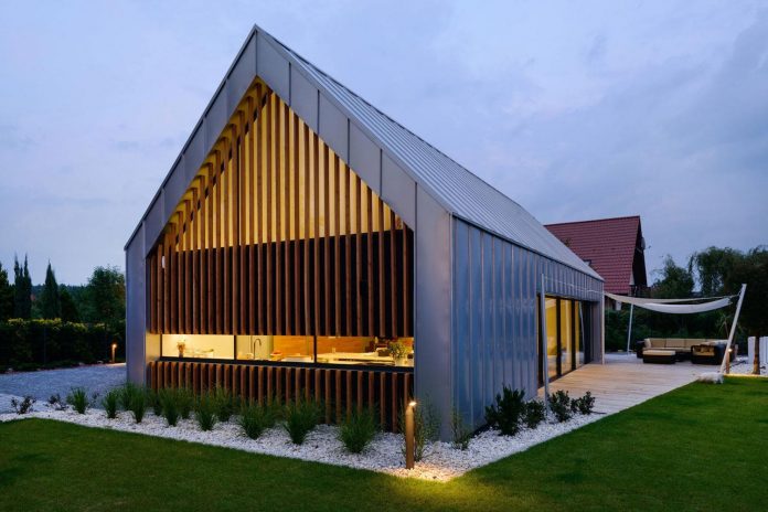 modern-wooden-two-barns-house-designed-rs-17