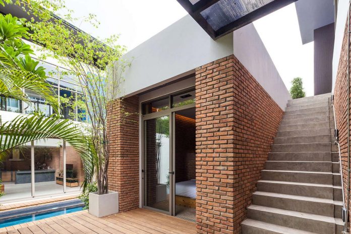 two-houses-nichada-bangkok-designed-alkhemist-architects-05
